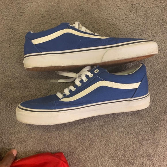 Vans - Picture 1 of 2